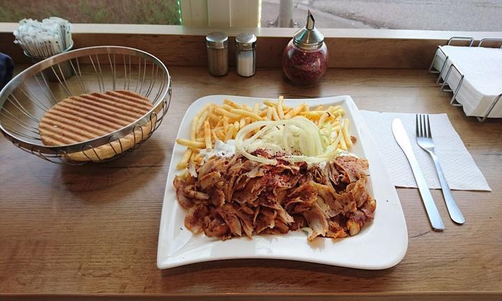 Döner und Pizzaparadies